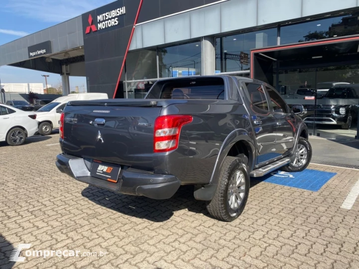 L200 TRITON 2.4 16V Turbo Sport Hpe-s CD 4X4