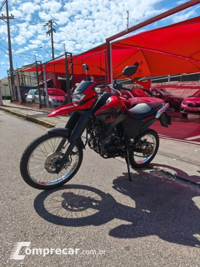 XTZ 250 LANDER