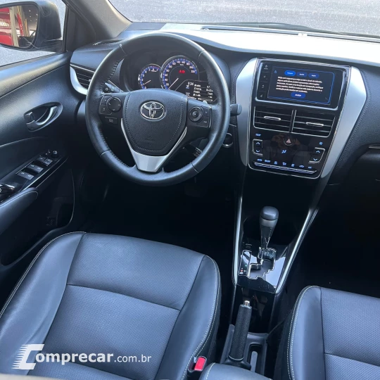 YARIS XLS Connect 1.5 Flex 16V 5p Aut.