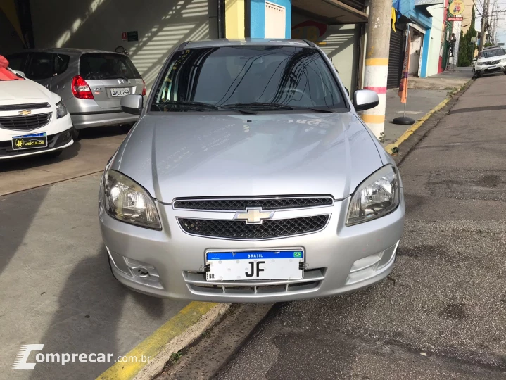 CELTA 1.0 MPFI LT 8V