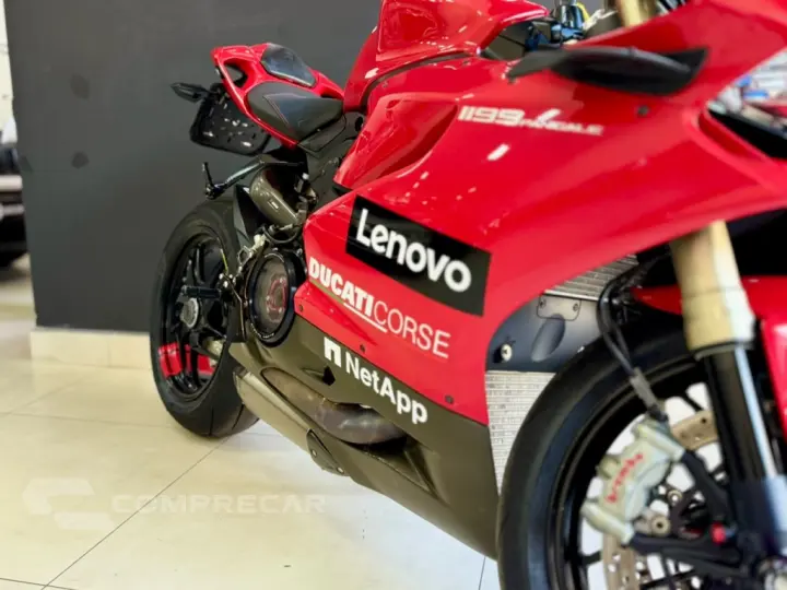 SUPERBIKE 1199 PANIGALE