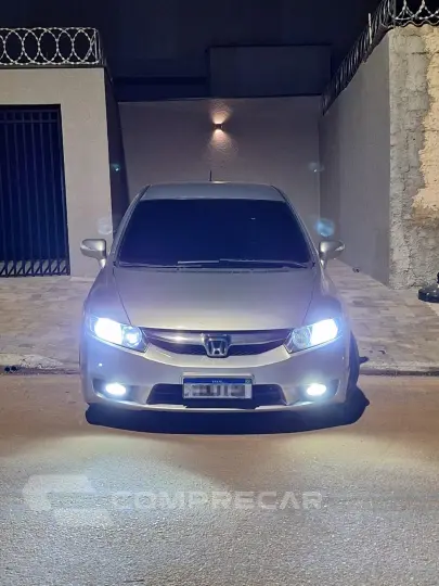 CIVIC 1.8 LXL 16V