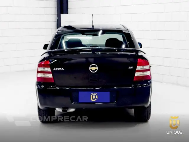 ASTRA HATCH - 2.0 MPFI ADVANTAGE 8V 4P MANUAL