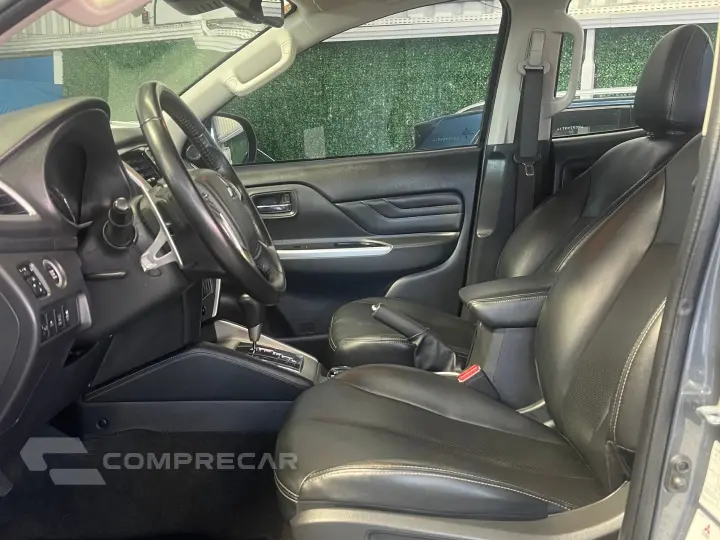 L200 TRITON 2.4 16V TURBO DIESEL SPORT HPE-S CD 4P 4X4 AUTOM