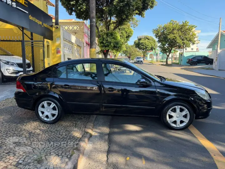 Vectra Elegan. 2.0 MPFI 8V FlexPower Mec