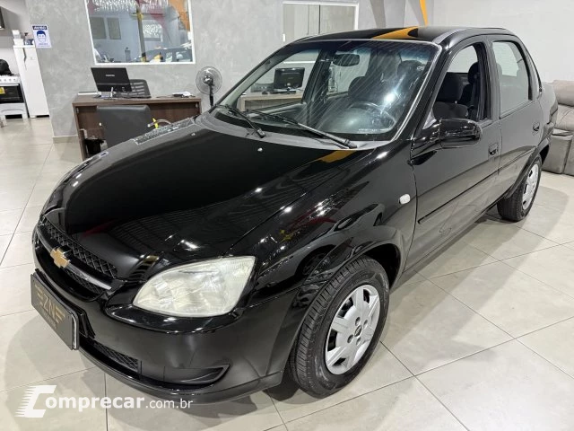 CLASSIC - 1.0 MPFI LS 8V 4P MANUAL