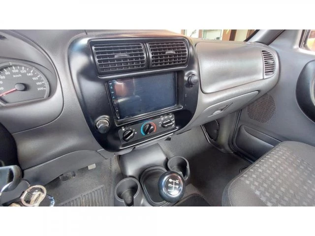 RANGER - 2.3 XLS 4X2 CS 16V 2P MANUAL