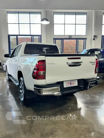 Hilux CD SRX 4x4 2.8 TDI 16V Diesel Aut.