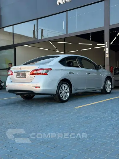 Sentra SL 2.0/ 2.0 Flex Fuel 16V Aut.