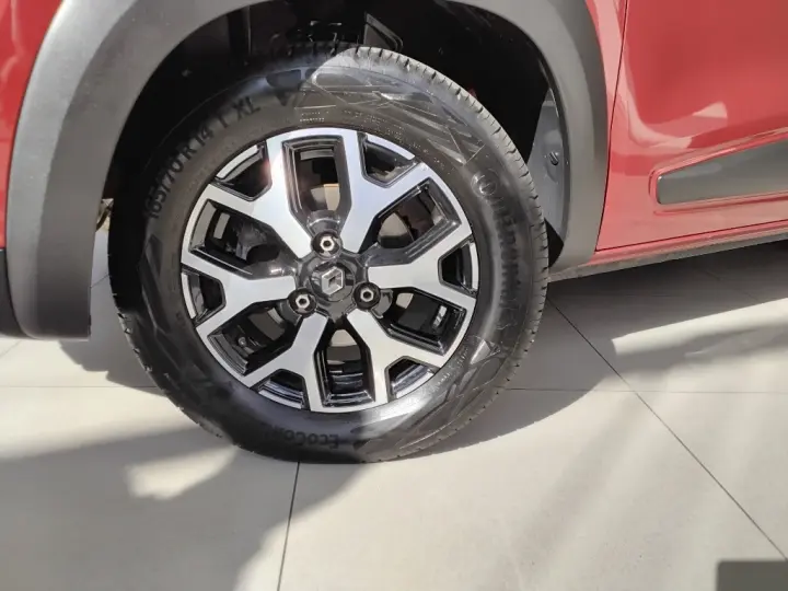 KWID 1.0 12V SCE FLEX OUTSIDER MANUAL