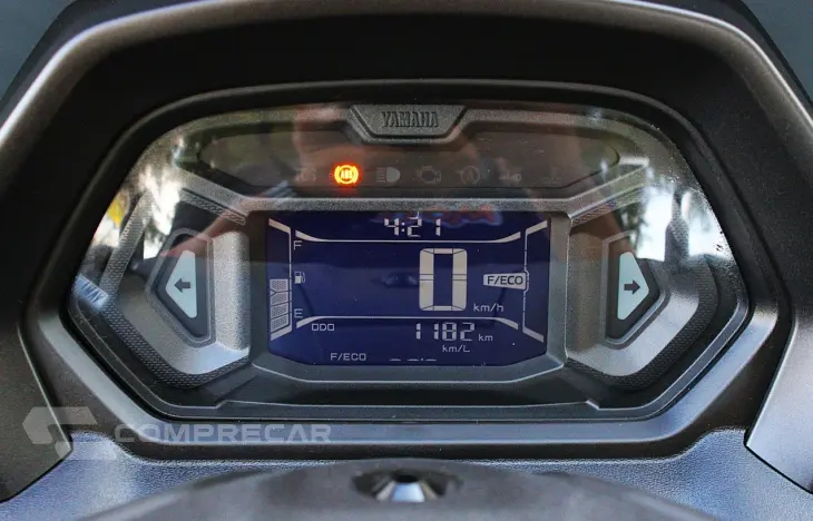 YAMAHA NMAX CONNECTED 160 ABS