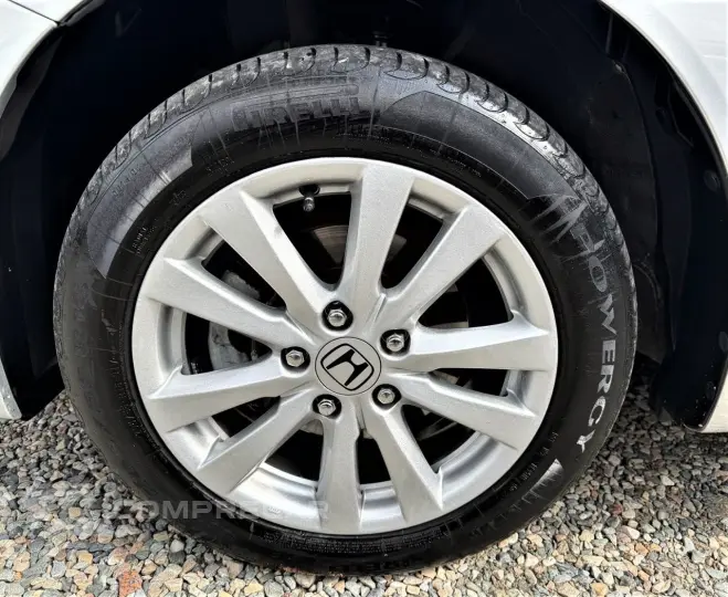 Civic 1.8 16V 4P FLEX LXS AUTOMÁTICO