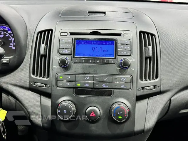 I30 - 2.0 MPFI GLS 16V 4P MANUAL