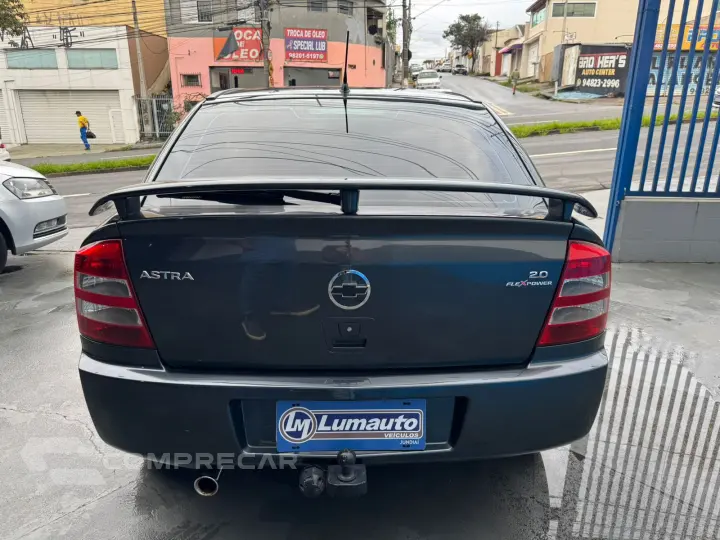 ASTRA 2.0 MPFI Advantage 8V