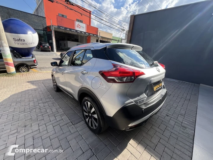KICKS SL 1.6 16V FlexStar 5p Aut.