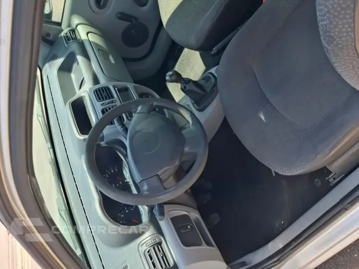 Clio 1.0 CAMPUS 16V FLEX 2P MANUAL