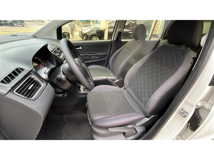 FOX 1.6 MI PRIME 8V FLEX 4P MANUAL