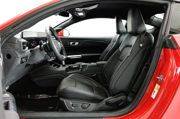 MUSTANG 5.0 V8 GT Performance