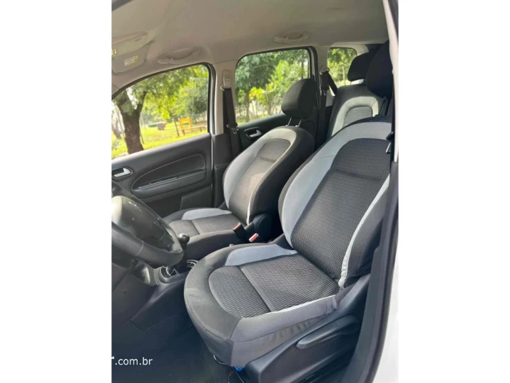 AIRCROSS 1.5 Live 8V