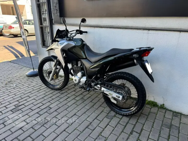 XRE 300