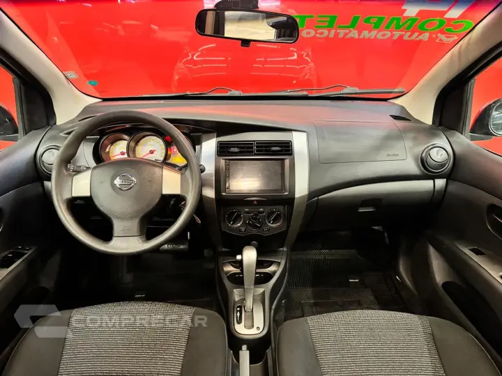 Livina 1.8 S 16V Flex 4P Automático