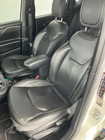 RENEGADE 1.8 16V Night Eagle