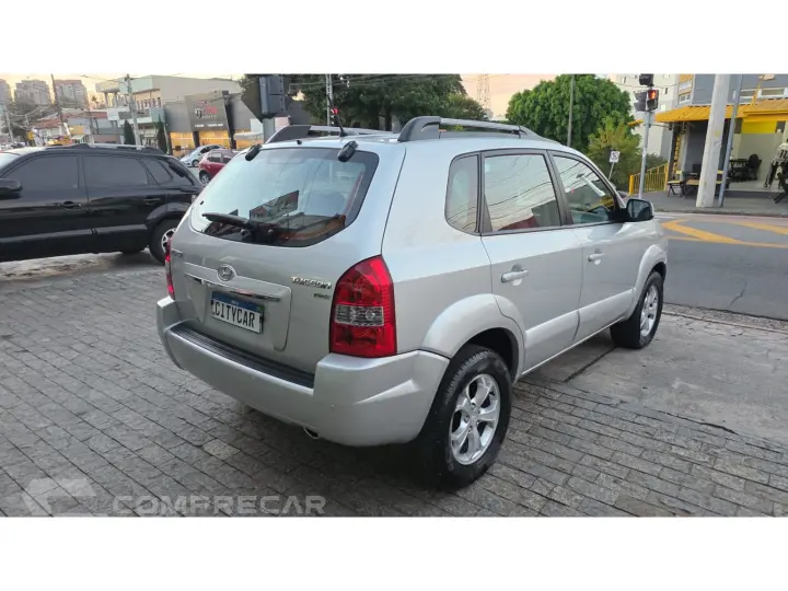 TUCSON 2.0 MPFI GLS 16V 143CV 2WD FLEX 4P AUTOMÁTICO