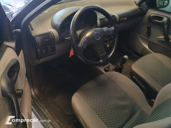 Corsa sedan