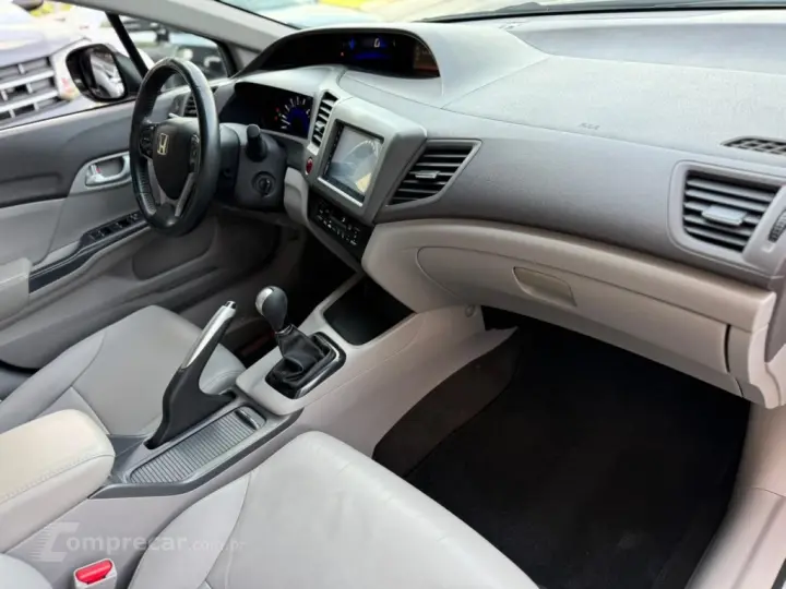 CIVIC 1.8 LXL 16V FLEX 4P MANUAL