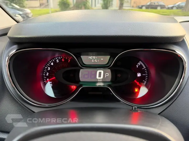 Captur 1.6 16V Sce Flex Life X-Tronic