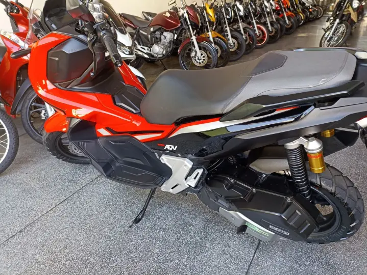 ADV 150