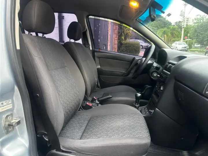 Astra Advantage 2.0 MPFI 8V FlexPower 5p