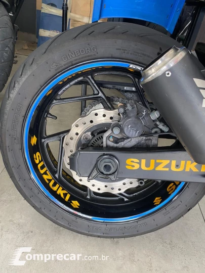 GSX-S 750