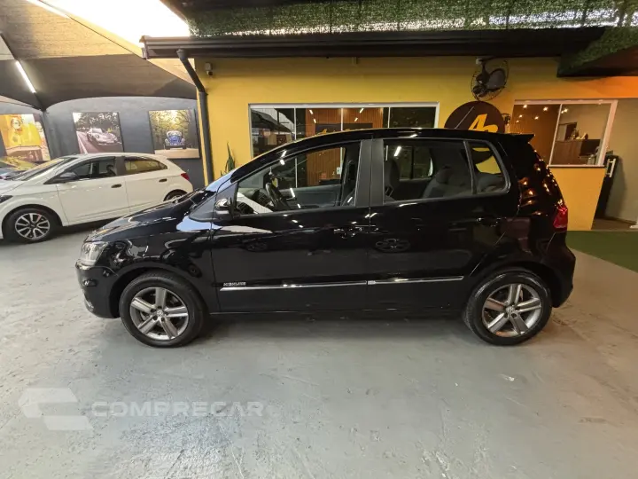 FOX 1.6 MI HIGHLINE 8V FLEX 4P AUTOMATIZADO