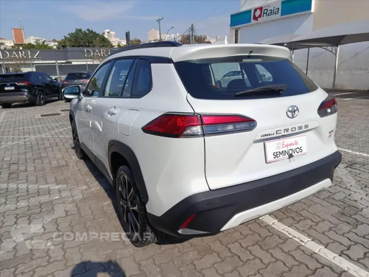 COROLLA CROSS 2.0 VVT-IE FLEX XRE DIRECT SHIFT