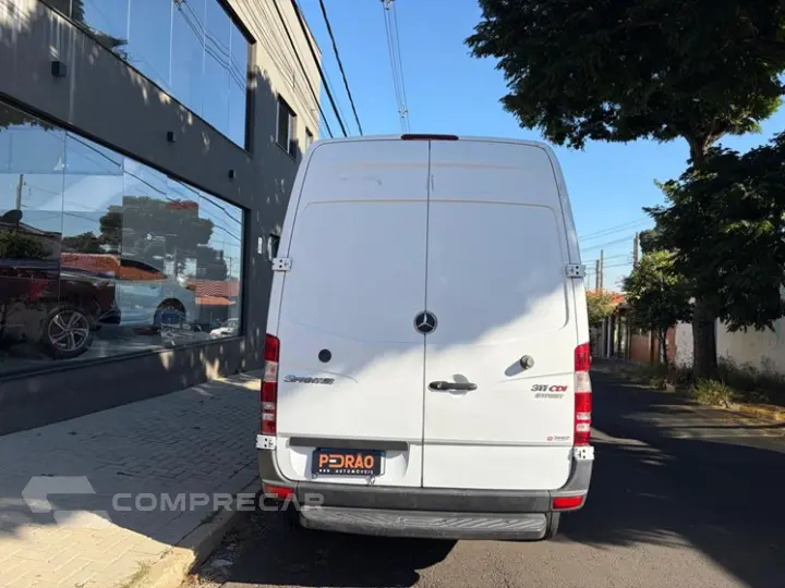 SPRINTER 2.2 311 CDI Furgão Street 7.5 16V Bi-turbo