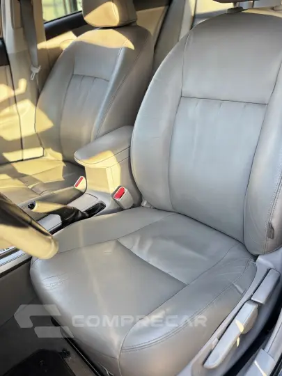 COROLLA 2.0 XEI 16V