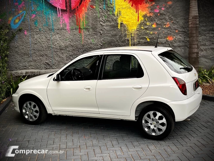CELTA 1.0 MPFI LT 8V