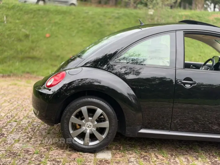 New Beetle 2.0 Mi Mec./Aut.