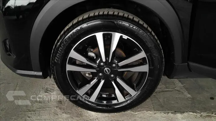 KICKS PLAY 1.6 16V FLEXSTART ADVANCE PLUS XTRONIC