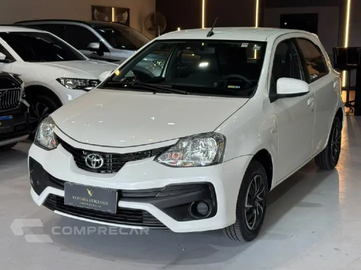 ETIOS 1.5 XS 16V FLEX 4P AUTOMATICO