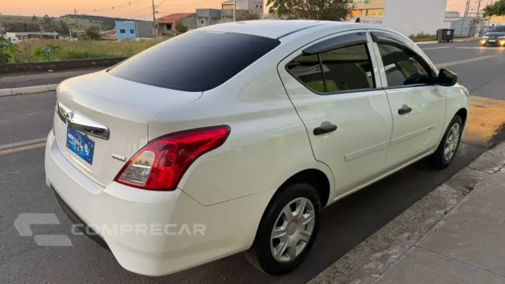 Versa Sedan 1.6 16V 4P FLEXSTART V-DRIVE SPECIAL EDITION XTR