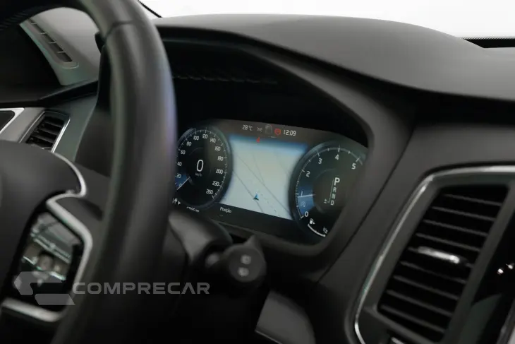 XC90 2.0 T6 Momentum AWD Geartronic