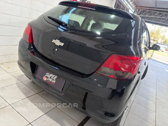 ONIX - 1.4 MPFI LT 8V 4P MANUAL