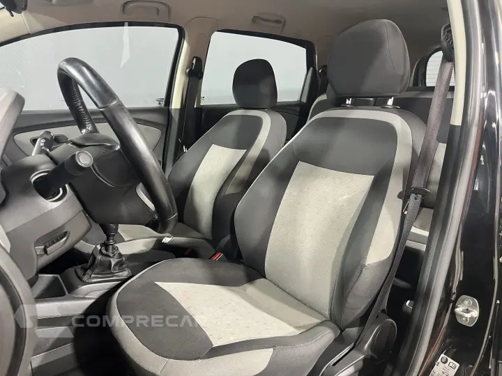 SPIN 1.8 LT 8V FLEX 4P MANUAL