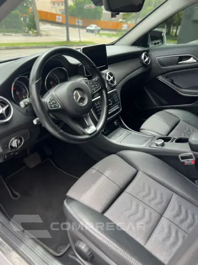 GLA 200 Style 1.6 TB 16V/Flex Aut.