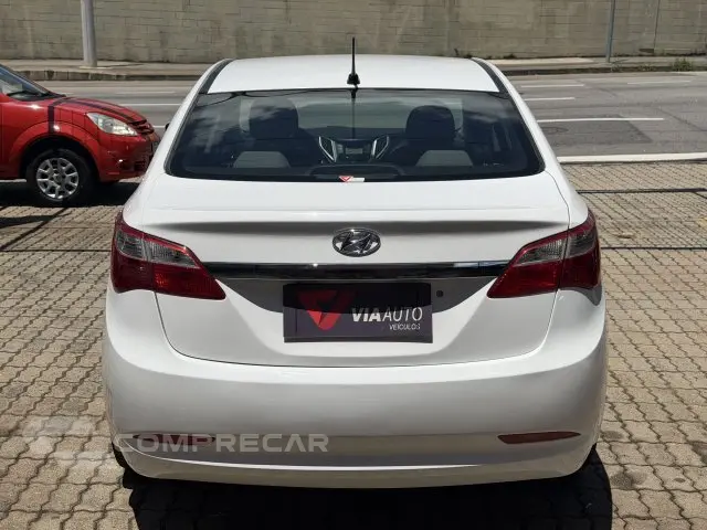 HB20S - 1.6 COMFORT PLUS 16V 4P MANUAL