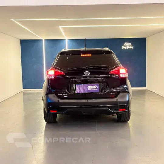 KICKS SV 1.6 16V FlexStar 5p Aut.