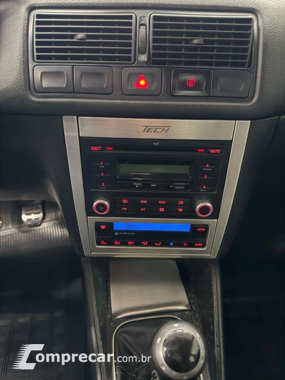 GOLF 1.6 MI Tech 8V