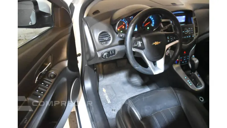 CRUZE SEDAN - 1.8 LT 16V 4P AUTOMÁTICO